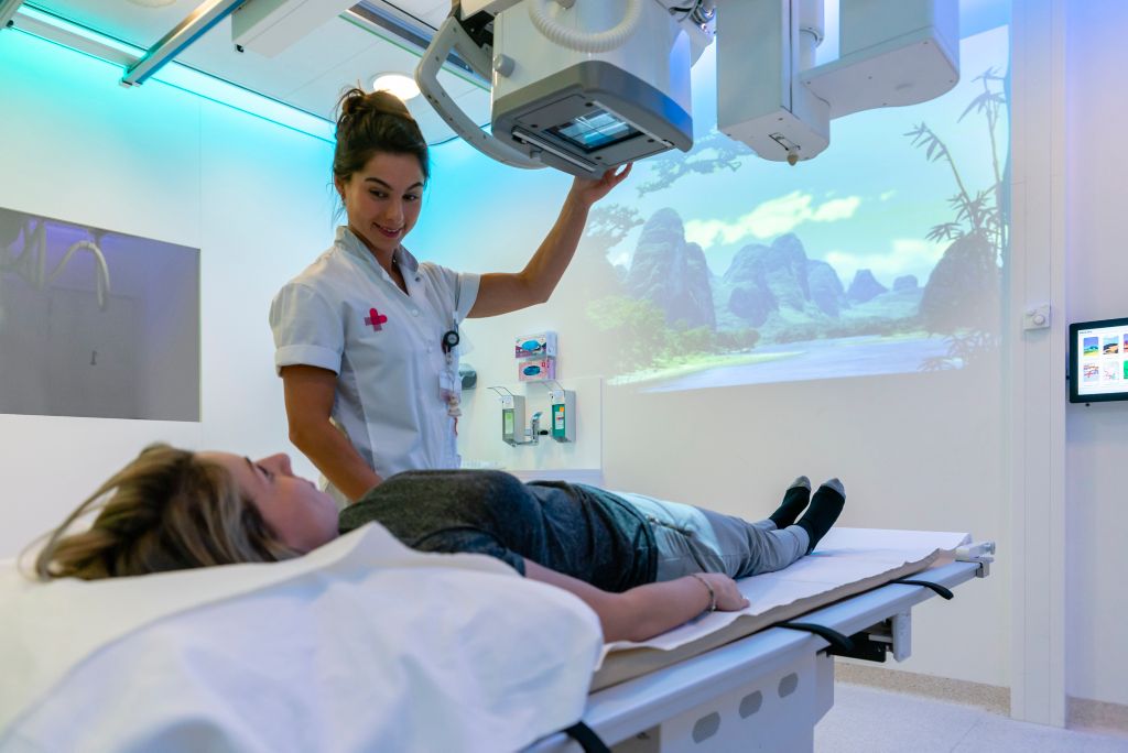 Vital signs monitors